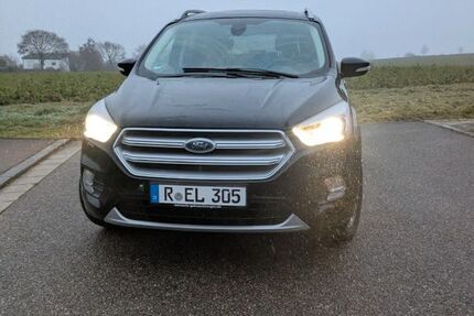 Ford Kuga 72.000 km 14.500 &euro; Lappersdorf 93138