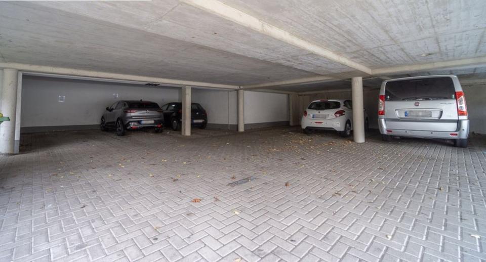 Dachgeschoßwohnung Oberhausen - 3 Zimmer, 80 m&sup2;, 229.000&euro; | Angebot:25098597