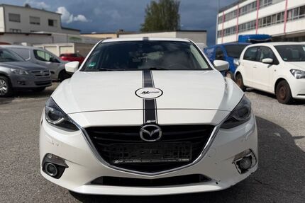 Mazda 3 304.000 km 5.450 &euro; Rosenheim 83022