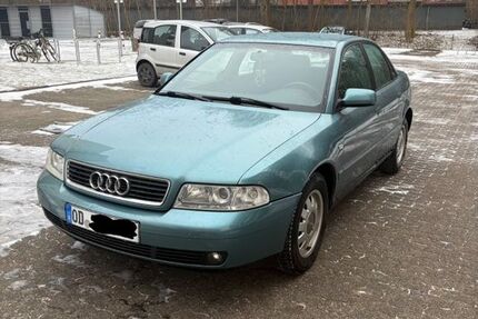Audi A4 282.000 km 1.800 &euro; Bad Oldesloe 23843