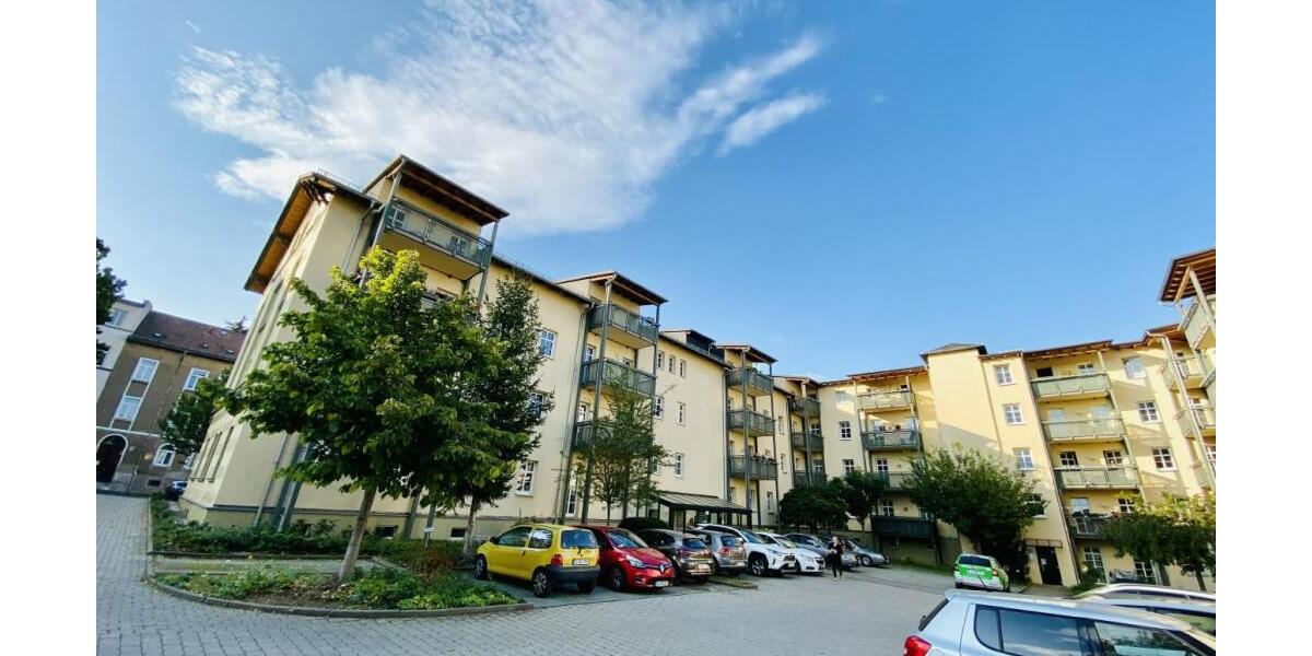 Schicke Wohnung mit Balkon und Aufzug nahe dem Stadtzentrum in ruhiger Lage! - Dachgeschoßwohnung Gera Ostviertel | Angebot:26994115