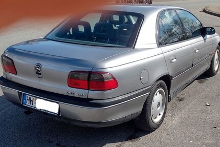 Opel Omega 113.700 km 2.699 &euro; Hamburg 21033