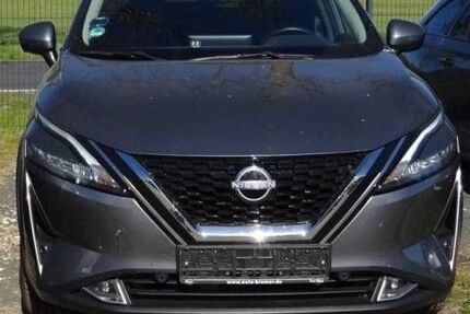 Nissan Qashqai 24.730 km 24.590 &euro; Bergen auf Rügen 18528