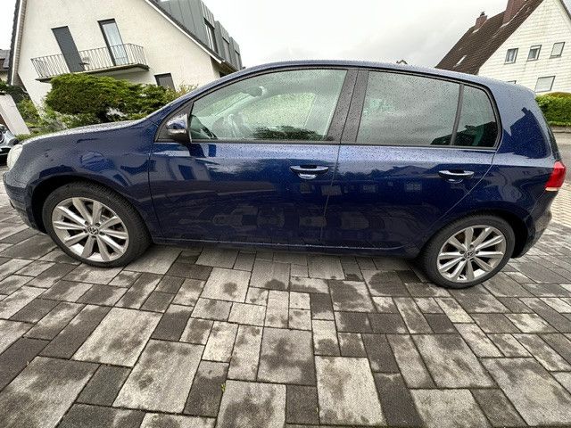 VW Golf 112.000 km 8.700 &euro; Kaiserslautern 67663