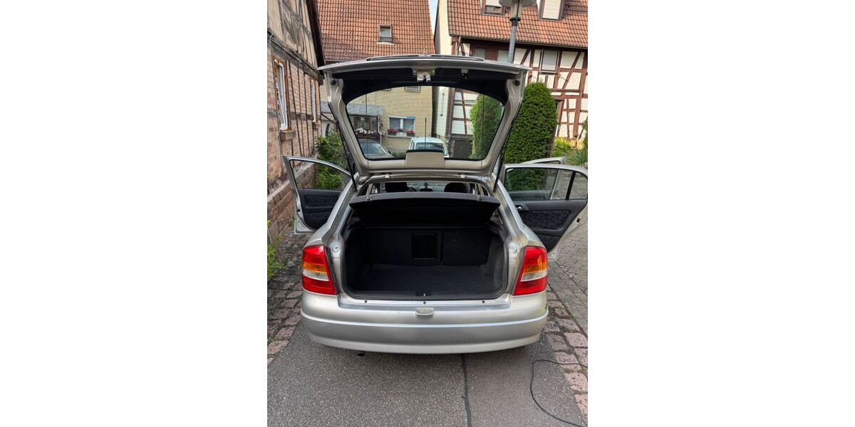 Opel Astra 80.519 km 5.000 &euro; Ötisheim 75443