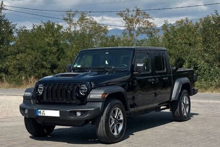 Jeep Gladiator 99.000 km 39.300 &euro; München 81547