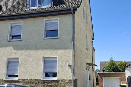 Haus Troisdorf Spich - 7 Zimmer, 136 m&sup2;, 349.000&euro; | Angebot:26703524
