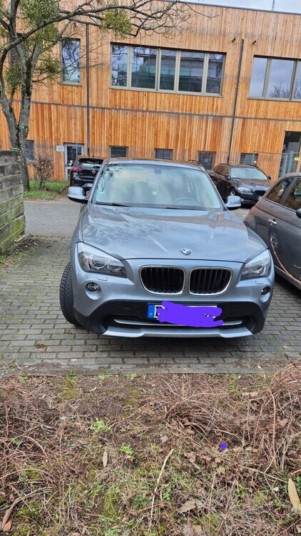 X1