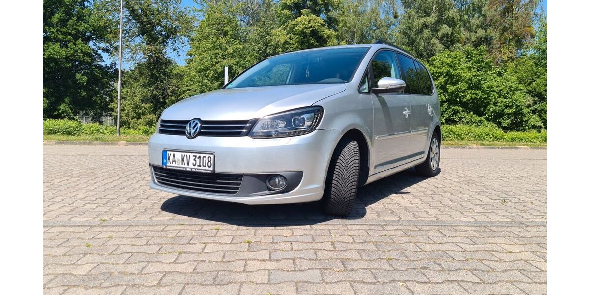 VW Touran 235.000 km 8.099 &euro; Eggenstein-Leopoldshafen 76344