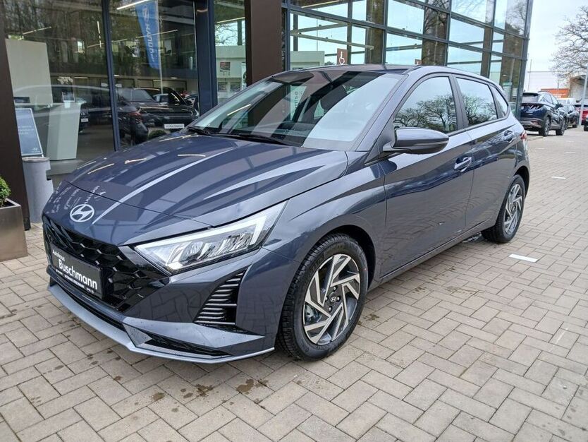 i20