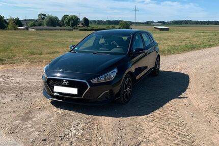 Hyundai i30 69.133 km 11.500 &euro; Wegberg 41844