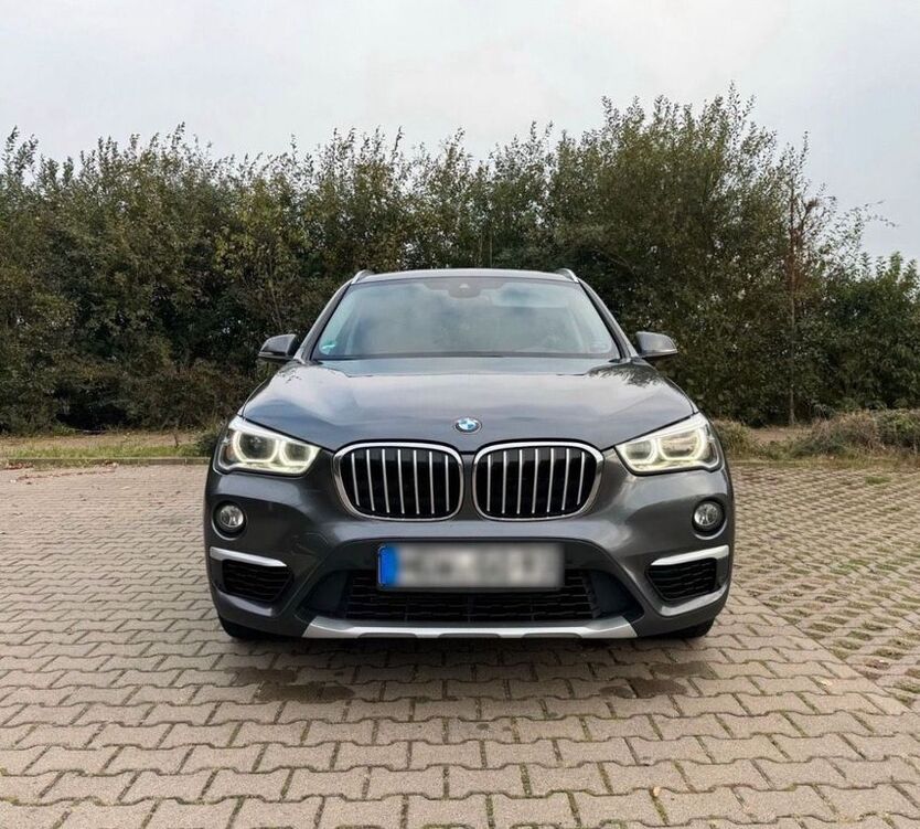 BMW X1 208.000 km 11.999 € Greifswald 17491