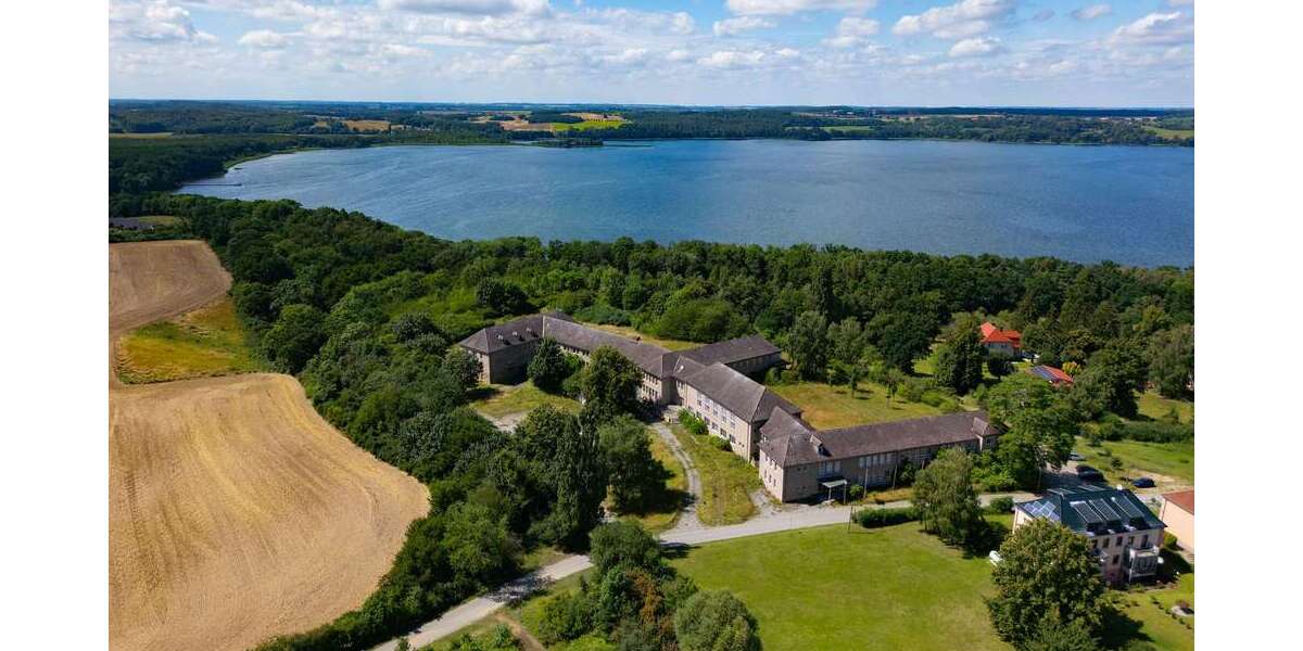 Büro in Groß Nemerow 990.000 € 4496 m² zimmer