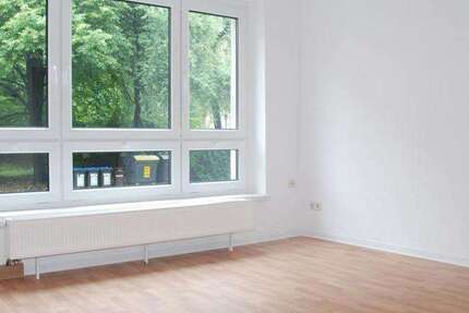 Wohnung Chemnitz Lutherviertel - 2 Zimmer, 52 m&sup2;, 256&euro; | Angebot:27731028