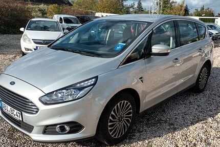 Ford S-Max 150.000 km 16.900 € Sandersdorf-Brehna 06792