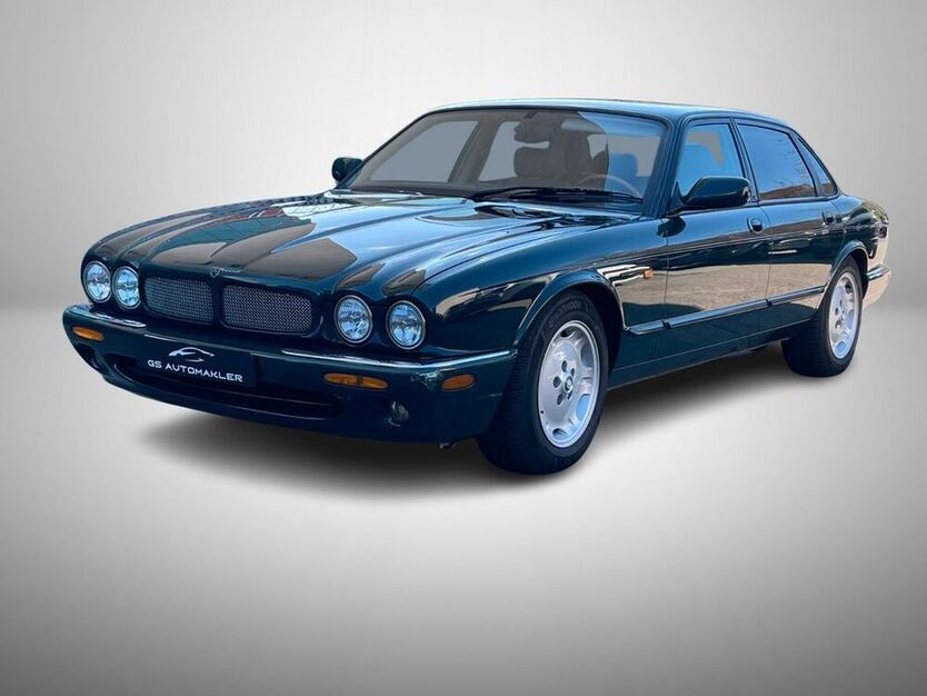 XJ