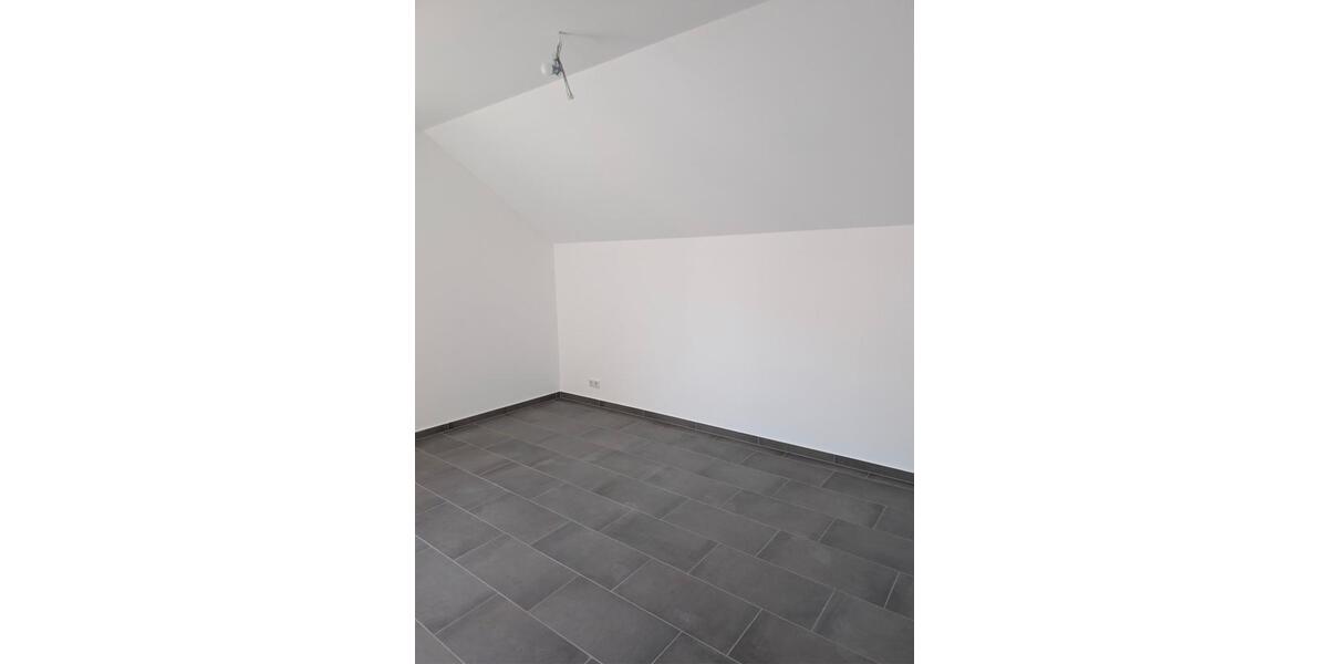 Etagenwohnung Lübbecke - 3 Zimmer, 86 m&sup2;, 989&euro; | Angebot:26332886