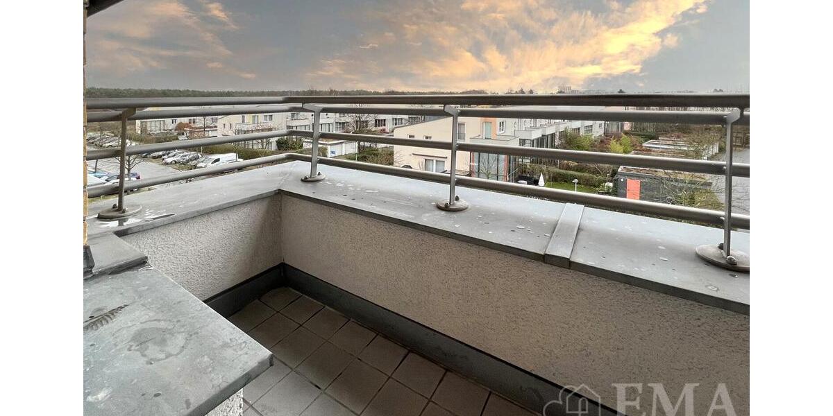 Dachgeschoßwohnung Falkensee - 2 Zimmer, 66 m&sup2;, 920&euro; | Angebot:25417234