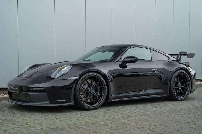 992