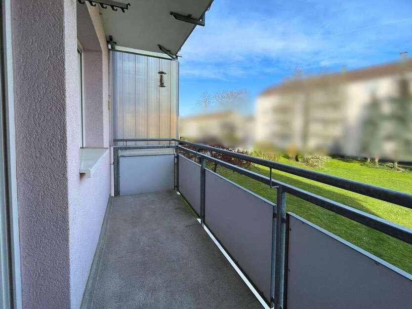Wohnung zum Kaufen in Böblingen 265.000 € 6303 m²