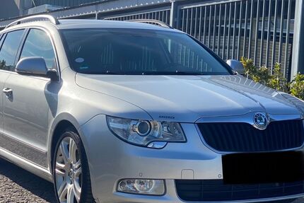 Skoda Superb 148.000 km 11.499 &euro; München 80807
