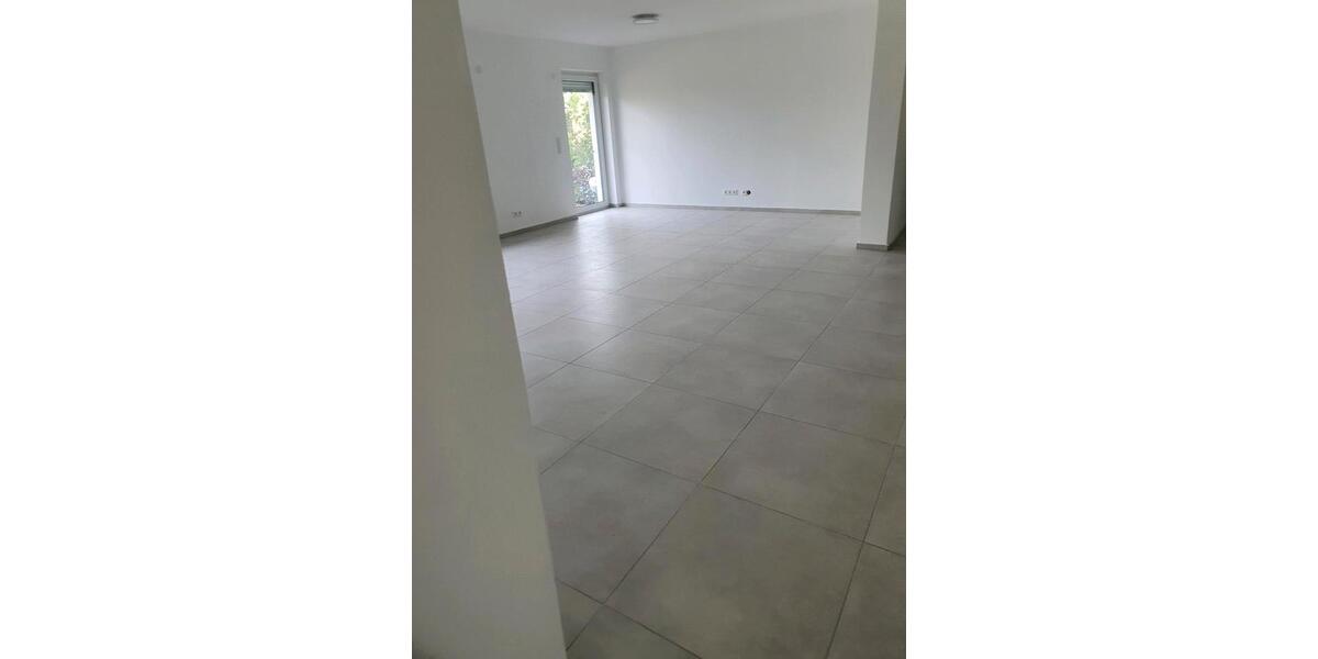 Erdgeschoßwohnung Hermeskeil - 3 Zimmer, 123 m&sup2;, 1.000&euro; | Angebot:25440243