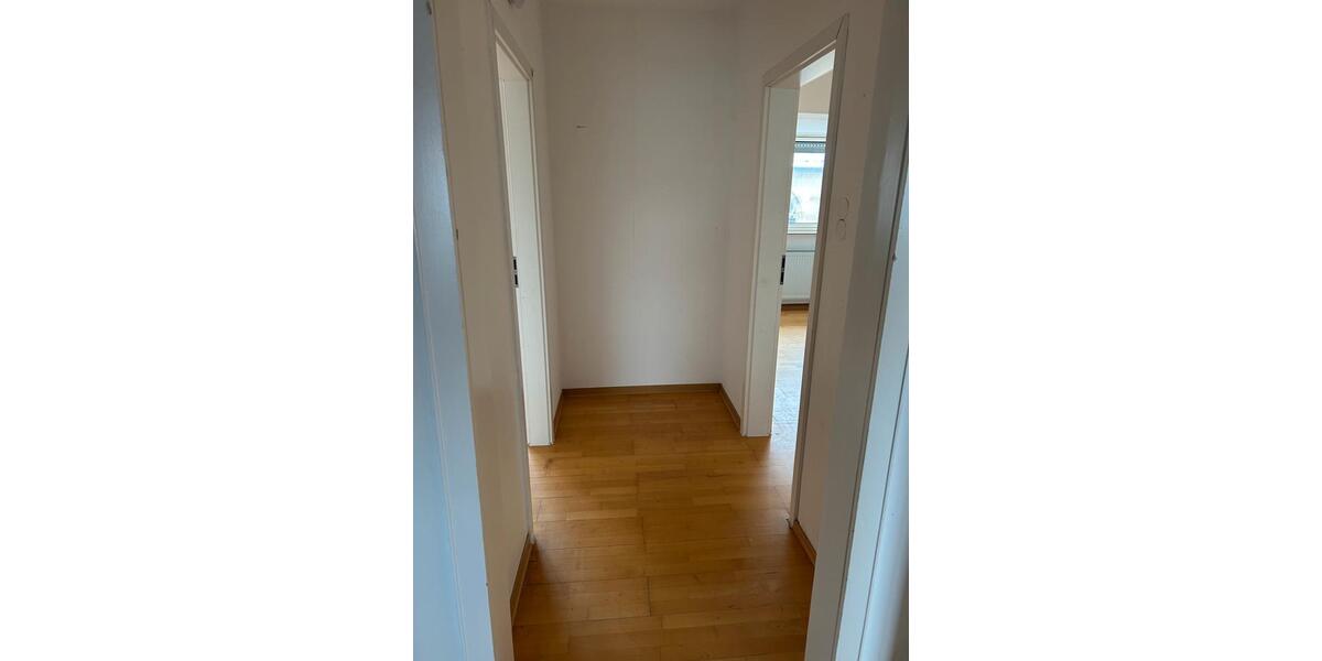 Dachgeschoßwohnung Heilbronn - 4 Zimmer, 97 m&sup2;, 1.190&euro; | Angebot:24472362