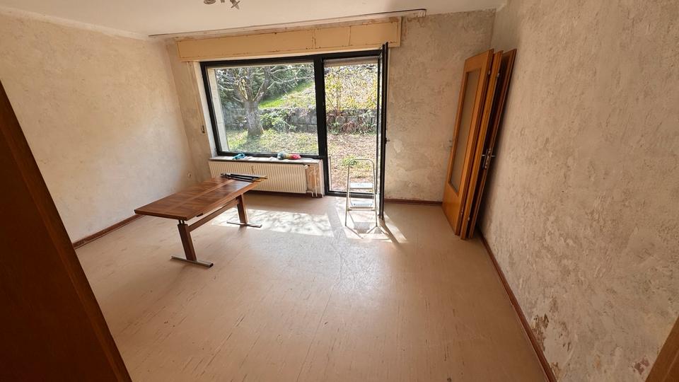 Einfamilienhaus Wiehl - 7 Zimmer, 143 m&sup2;, 225.000&euro; | Angebot:26226574