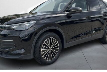 VW Tiguan 2.500 km 40.950 &euro; Dresden 01169