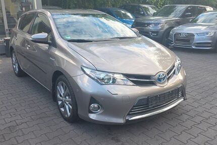 Toyota Auris 59.985 km 10.999 &euro; Berlin 13581