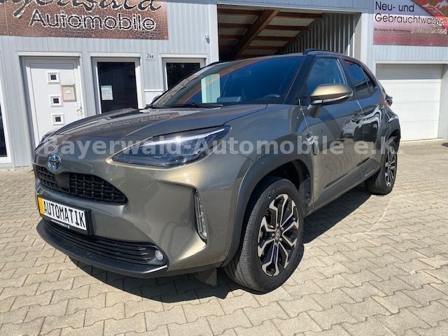 Toyota Yaris Cross 56.500 km 21.500 &euro; Perlesreut 94157