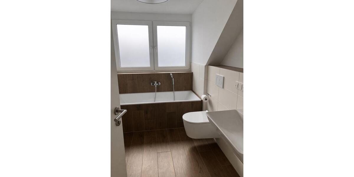 Dachgeschoßwohnung München Aubing-Lochhausen-Langwied - 3 Zimmer, 82 m&sup2;, 789.000&euro; | Angebot:26124084