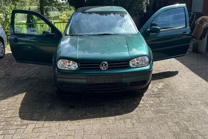 VW Golf 275.438 km 600 € Ebersdorf 27432