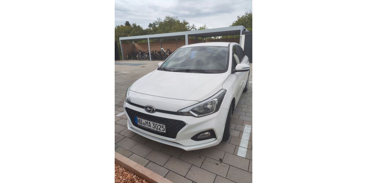 Hyundai i20 69.000 km 8.590 &euro; Waghäusel 68753