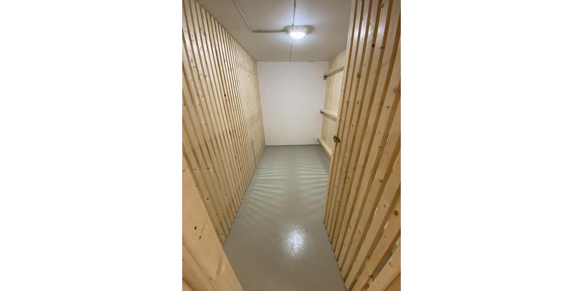 Etagenwohnung Freilassing - 3 Zimmer, 84 m&sup2;, 1.210&euro; | Angebot:26251924