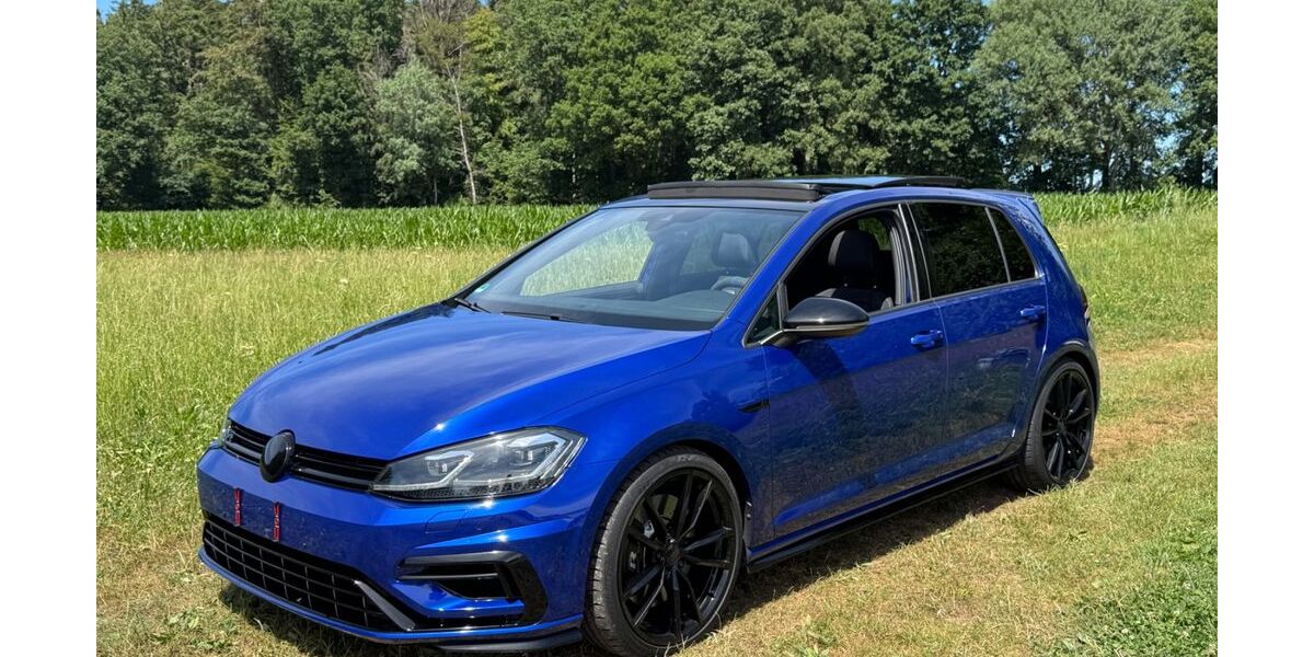VW Golf 84.000 km 32.299 &euro; Bad Teinach-Zavelstein 75385