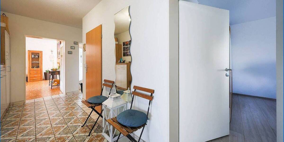 Etagenwohnung Singen (Hohentwiel) Singen - 4 Zimmer, 121 m&sup2;, 390.000&euro; | Angebot:26293183