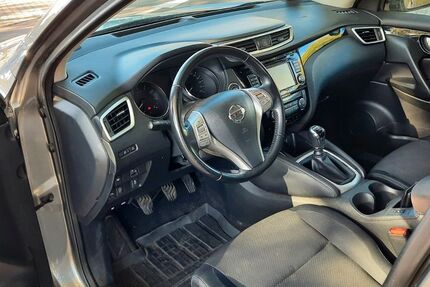 Nissan Qashqai 93.500 km 7.500 &euro; Walldorf 69190