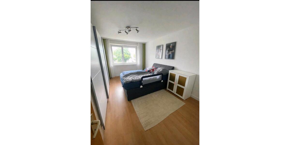Etagenwohnung Königsbrunn - 3 Zimmer, 78 m&sup2;, 299.000&euro; | Angebot:26680154