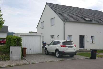Haus Rosengarten - 4.5 Zimmer, 113 m&sup2;, 1.430&euro; | Angebot:26434882