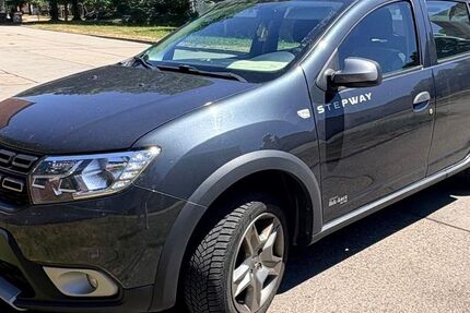 Dacia Sandero 89.700 km 8.500 &euro; Strassberg 72479