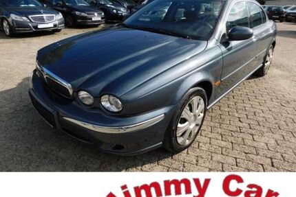 Jaguar X-Type 201.000 km 950 &euro; Kiel-Moorsee 24145