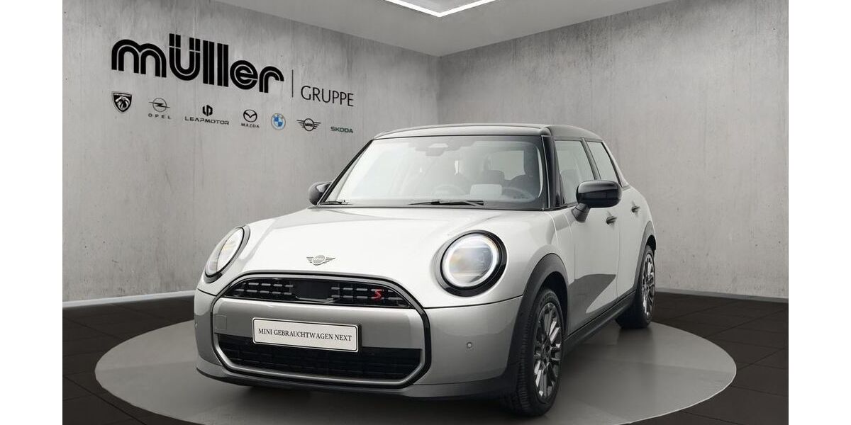Mini Cooper S 6.168 km 30.896 &euro; Trier 54292