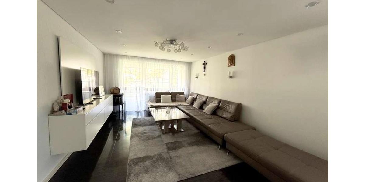 Etagenwohnung Böblingen - 4 Zimmer, 100 m&sup2;, 450.000&euro; | Angebot:26680973