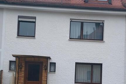Haus Zirndorf - 6 Zimmer, 115 m&sup2;, 349.000&euro; | Angebot:26335898