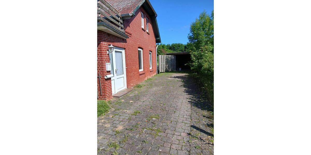 Einfamilienhaus Bredstedt - 4 Zimmer, 100 m&sup2;, 160.000&euro; | Angebot:26738903