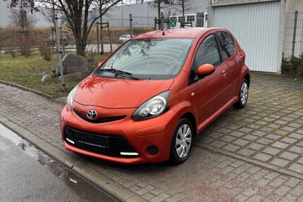 Toyota Aygo (X) 67.500 km 3.700 &euro; Berlin 12349