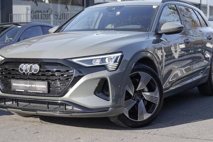 Audi Q8 e-tron 22.650 km 42.757 &euro; Aschaffenburg 63741