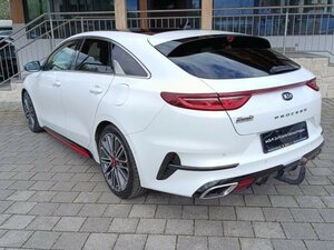 Kia PROCEED 1.6T DCT7 GT NAV KOMF GD AHK 61.969 km 21.460 &euro; Höhenkirchen-Siegertsbrun 85635
