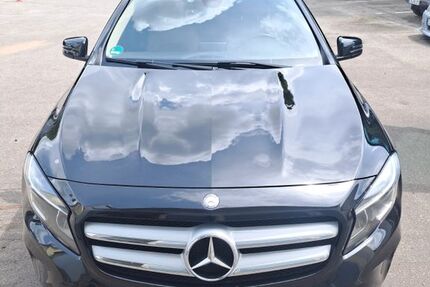Mercedes-Benz GLA 200 191.588 km 14.000 &euro; Munchen 80933